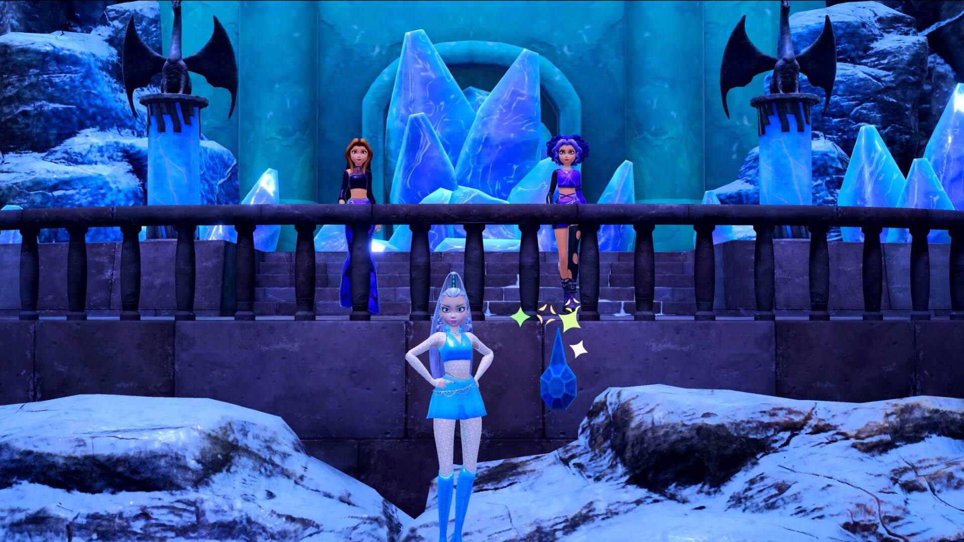 Left. Maximum Games - Winx Club: The Magic is Back.
