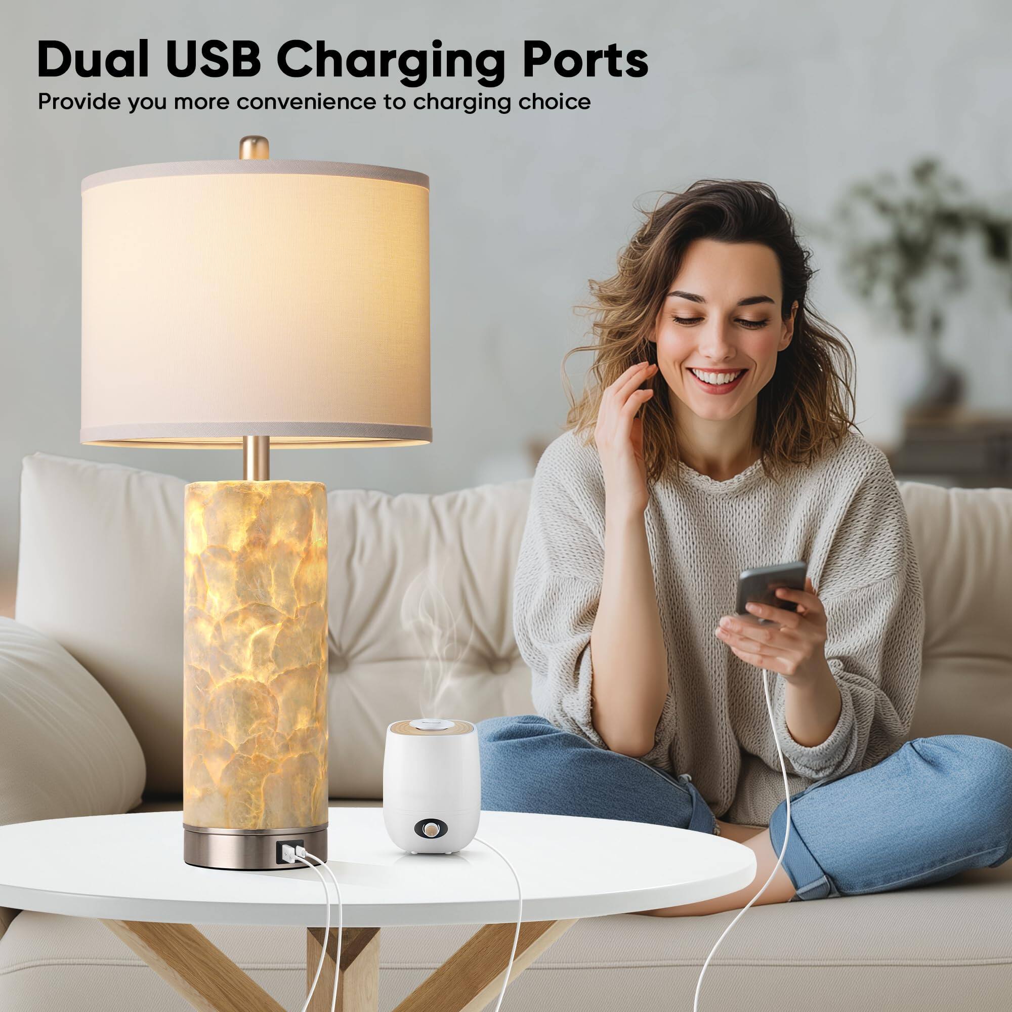 Dual USB Charging Ports  
Provide you more convenience to charging choice