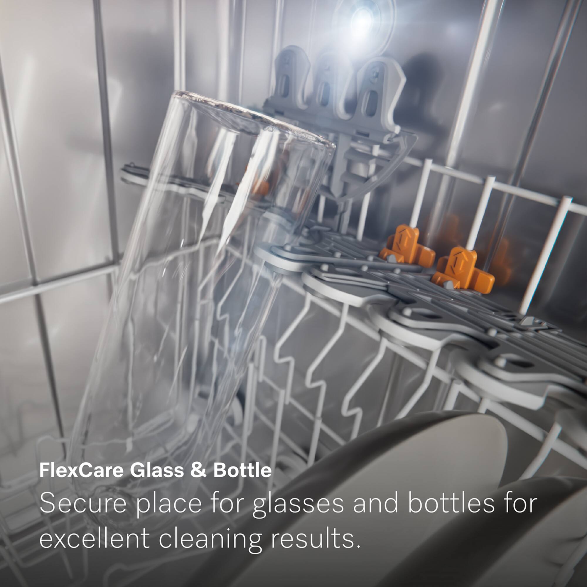 FlexCare Glass & Bottle  
Secure place for glasses and bottles for excellent cleaning results.
