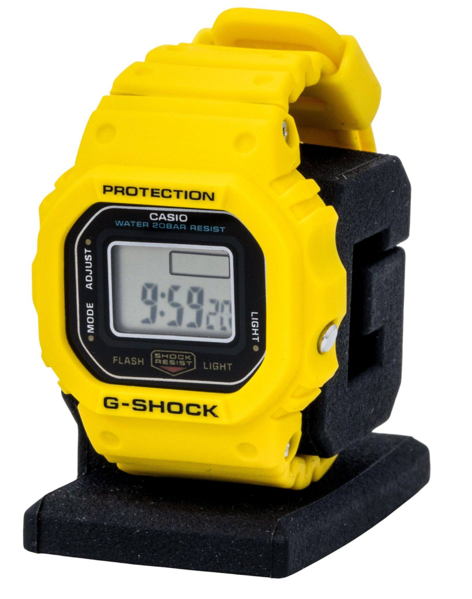 PROTECTION  
CASIO  
WATER 20BAR RESIST  
ADJUST MODE  
9:59,20  
LIGHT  
FLASH  
SHOCK RESIST  
LIGHT  
G-SHOCK