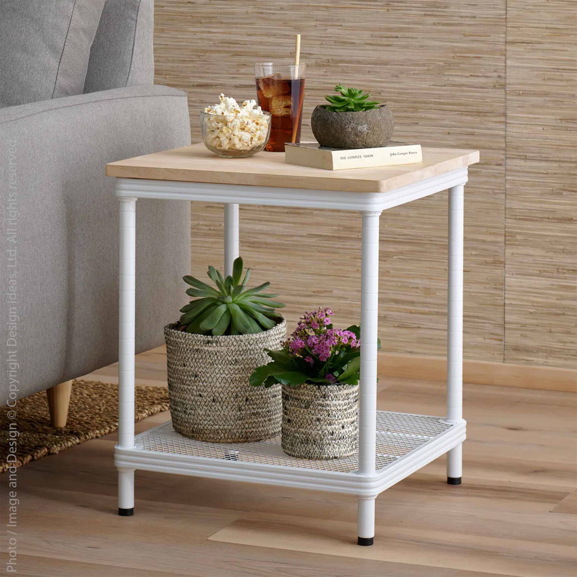 reserved. All rights reserved.  
All rights Al Ltd Ideas Design Copyright  
and Design Image / Photo  
COMPLEA TWN - Lnps -  
Photo / Image and Design Ltd  
All rights reserved.