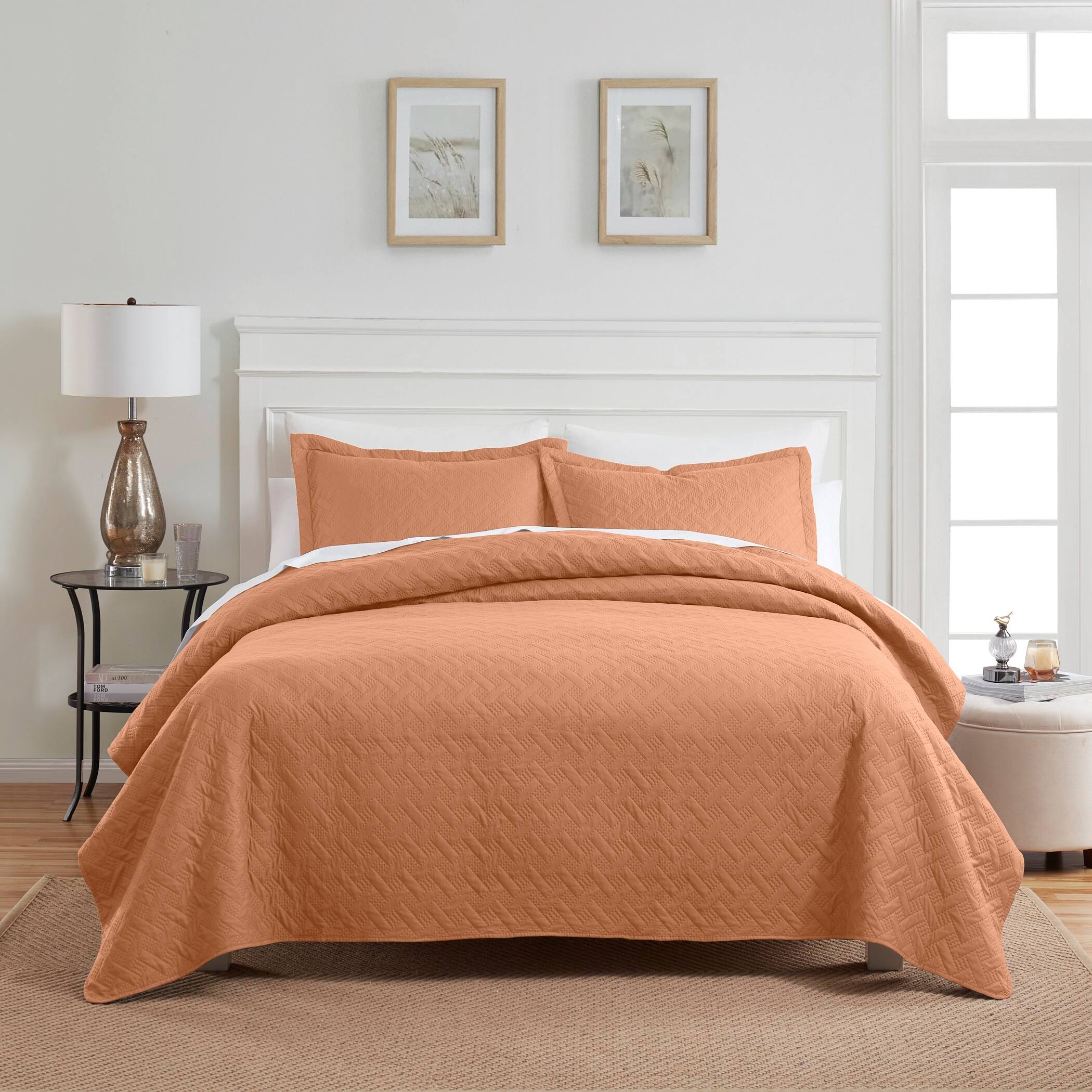 Angle. Dan River - Dan River 3 Piece Basket Pinsonic 1 quilt 2 shams - Peach Fuzz.