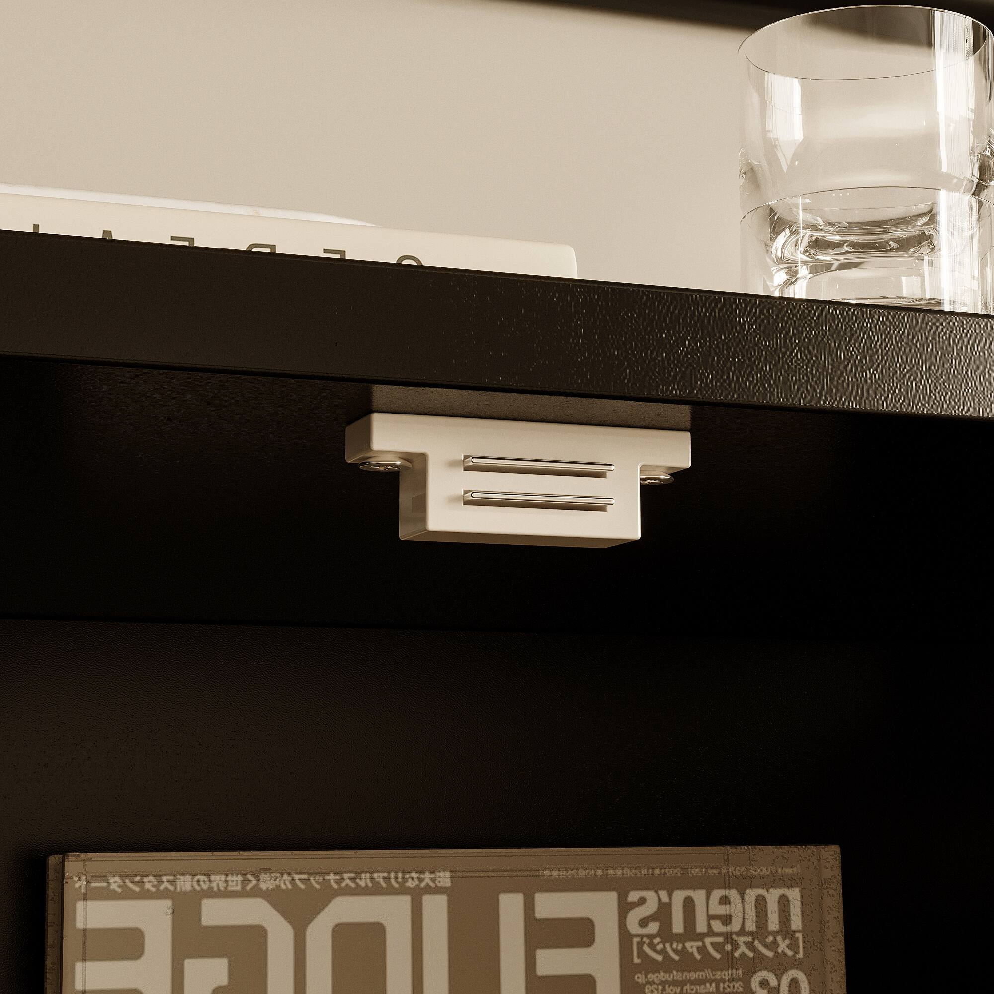 The text on the image is "men's FUNGE".