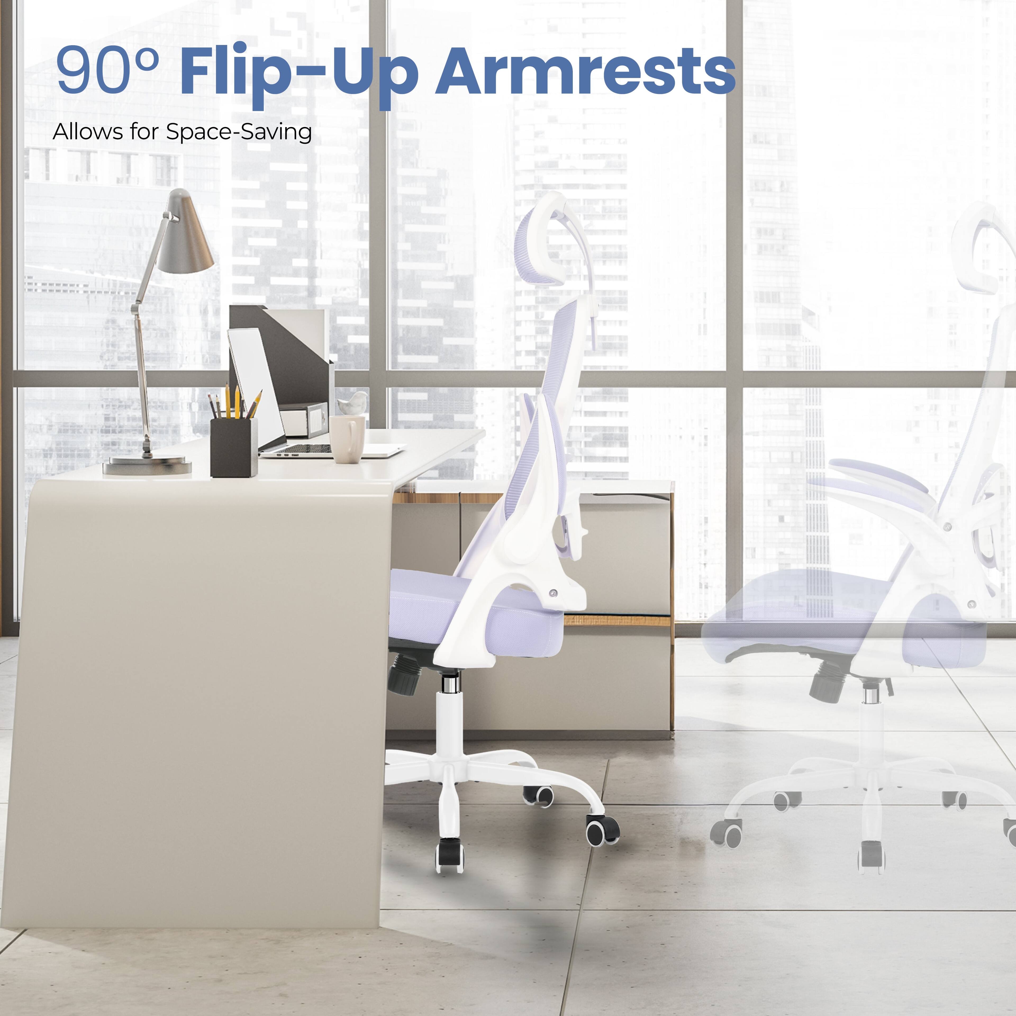 90° Flip-Up Armrests  
Allows for Space-Saving