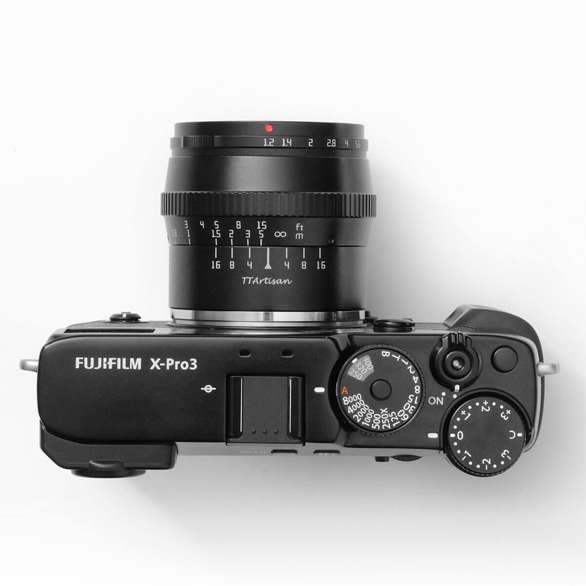 12 1.4 2 28 456  
3 4 5 8 15 ∞  
16 15 ft 2 E 5 0 m  
TTArtisan | 15 FUJIFILM X-Pro3  
400 1 250 320 2 4 A 8 8000 4000 5 2000 X 2% 3 000r 002 250X 125 09 ON 1 0 2 +3