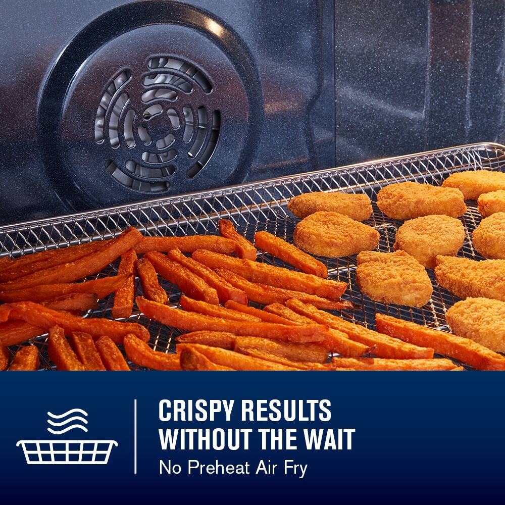 CRISPY RESULTS WITHOUT THE WAIT  
No Preheat Air Fry