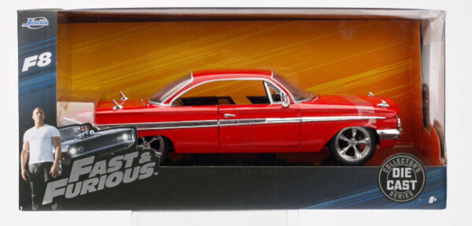 Jada F8  
FAST & FURIOUS  
COLLECTOR'S DIE CAST SERIES