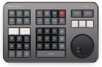 Blackmagic Design Davinci Resolve Speed Editor with Davinci Blackmagic Design Davinci Resolve Speed Editor with Davinci