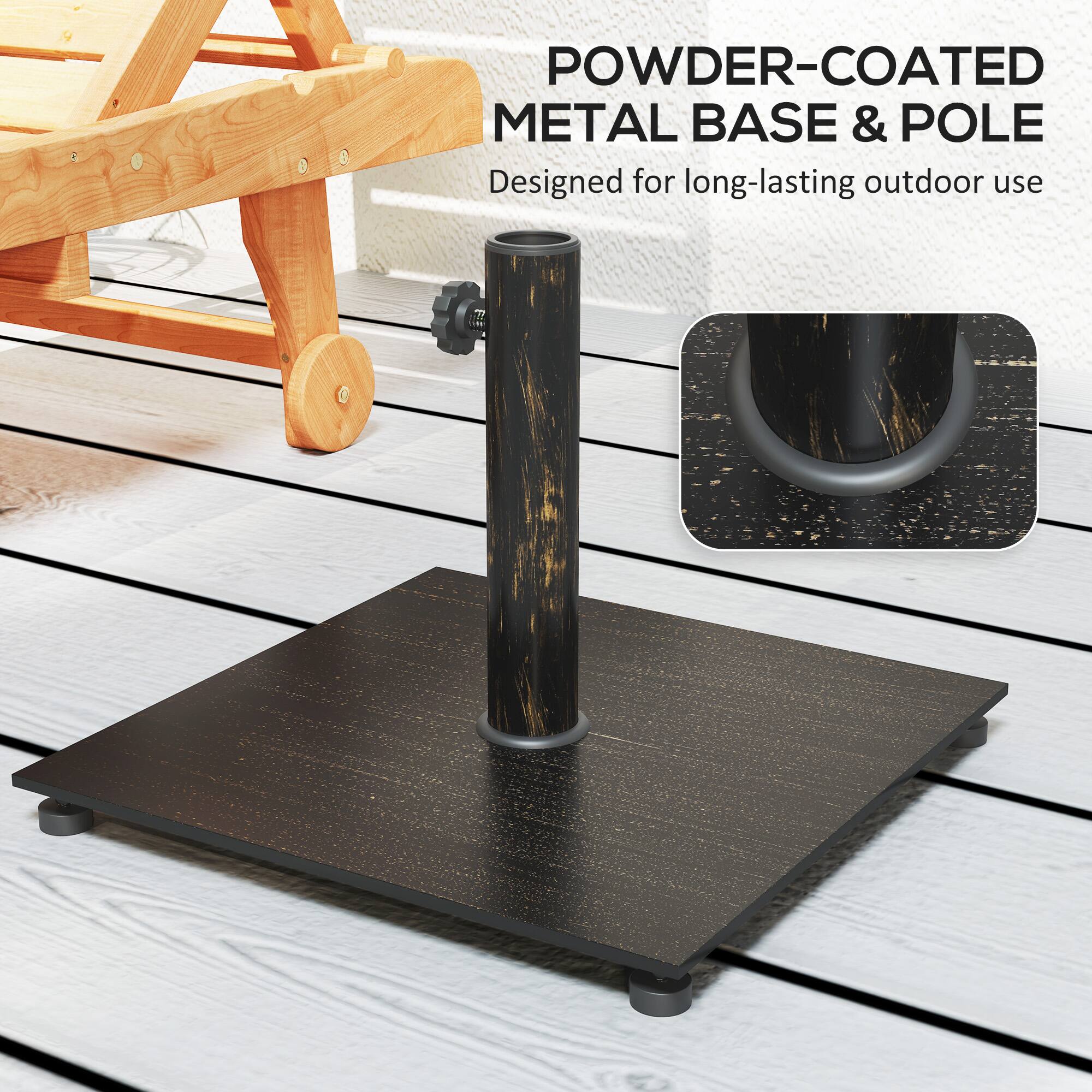 POWDER-COATED METAL BASE & POLE
Designed for long-lasting outdoor use