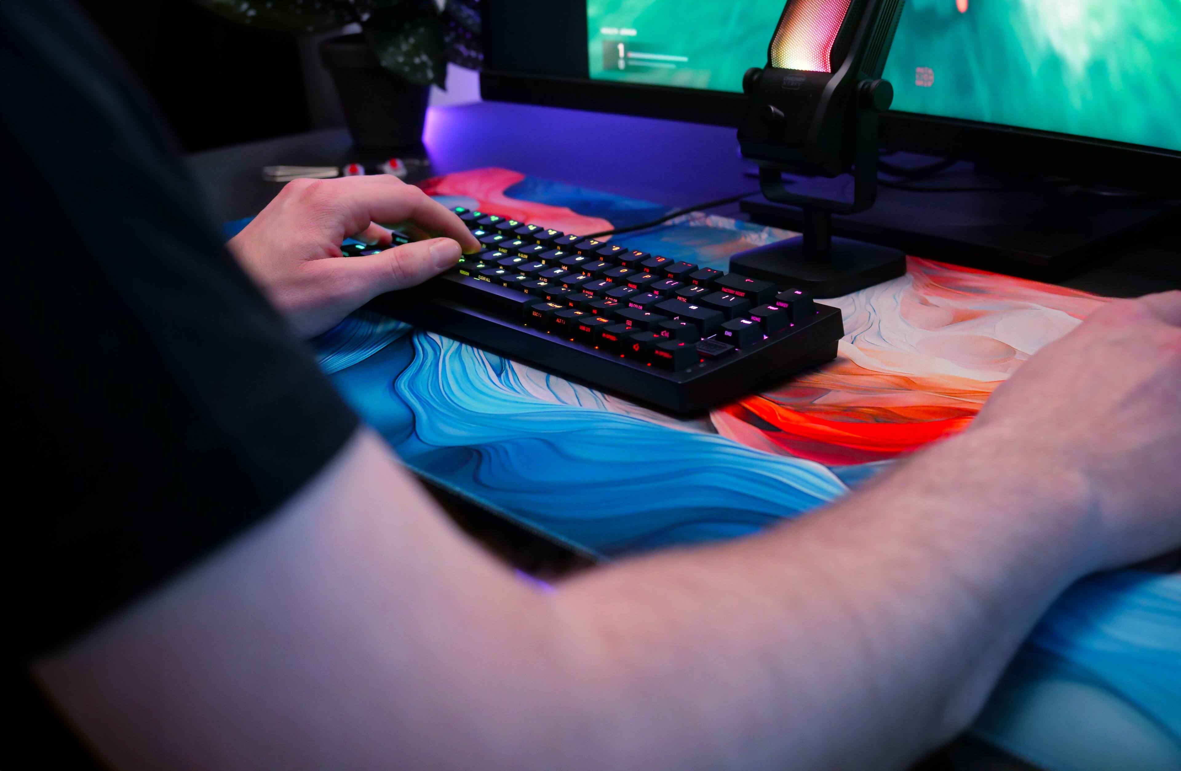 Alt View 4. CHERRY - Mechanical Gaming Keyboard BK - Black.