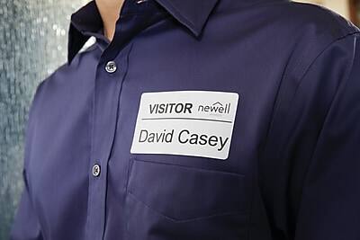 VISITOR  
newell  

David Casey