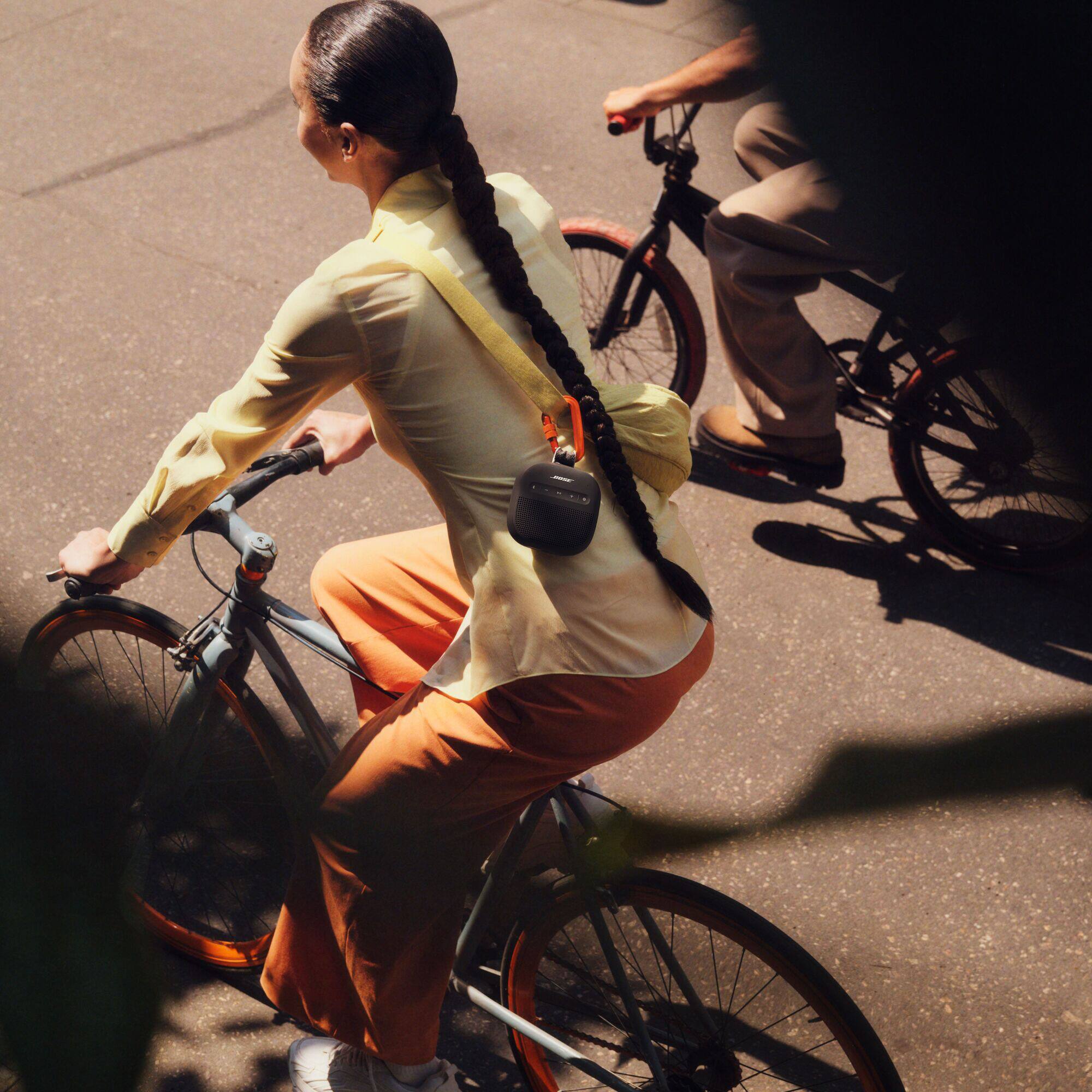 Alt View 5. Bose - SoundLink Micro Portable Bluetooth Speaker (2nd Gen) - Black.