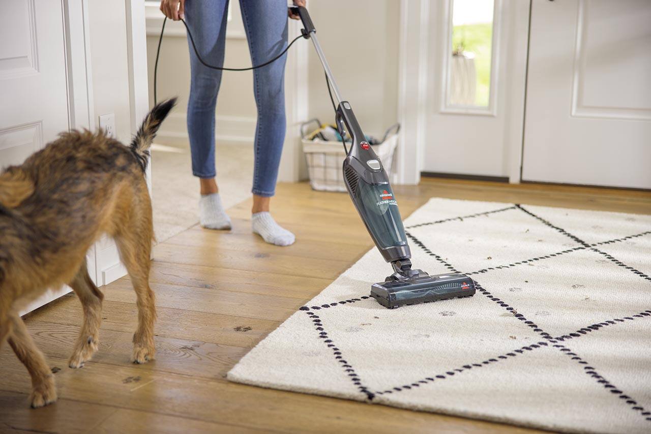 Angle. BISSELL - BISSELL Featherweight PowerBrush Vacuum - Grey.