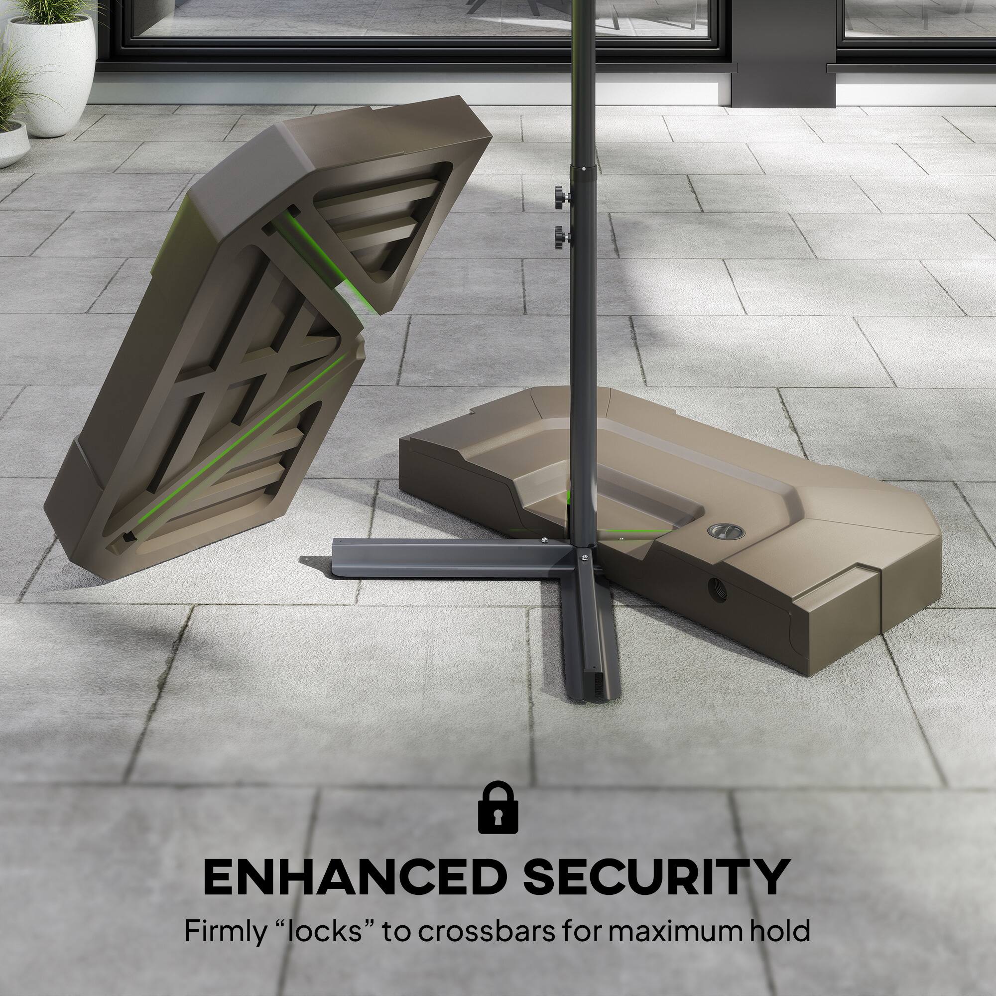 ENHANCED SECURITY  
Firmly "locks" to crossbars for maximum hold