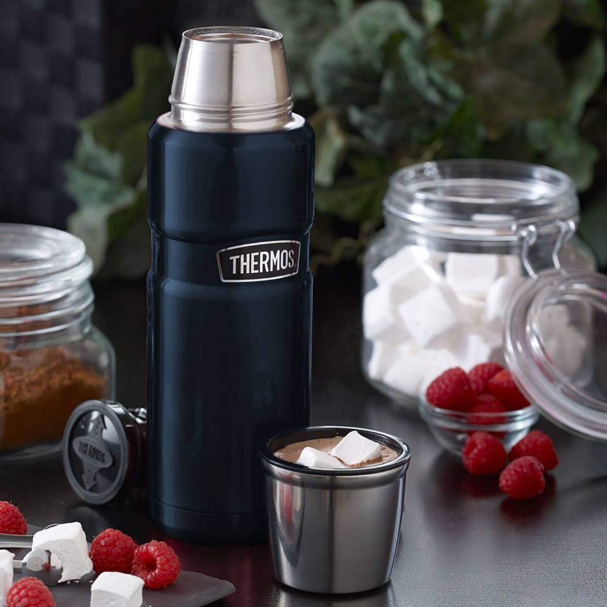 THERMOS