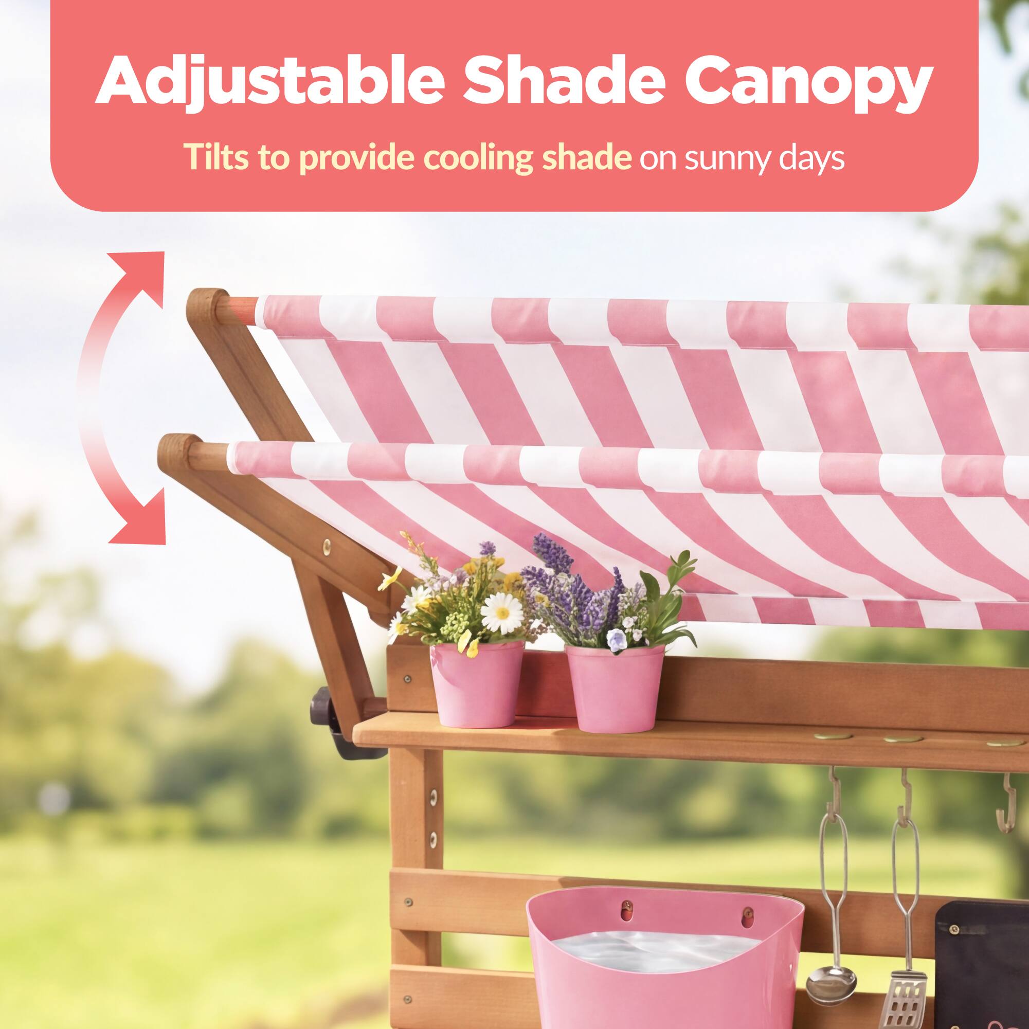 Adjustable Shade Canopy  
Tilts to provide cooling shade on sunny days