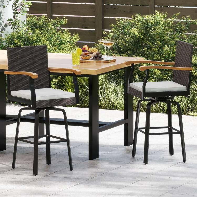 Angle. Mondawe - Outdoor 360° Swivel Bar Stool with Cushion and Acacia Wood Armrests - Brown.