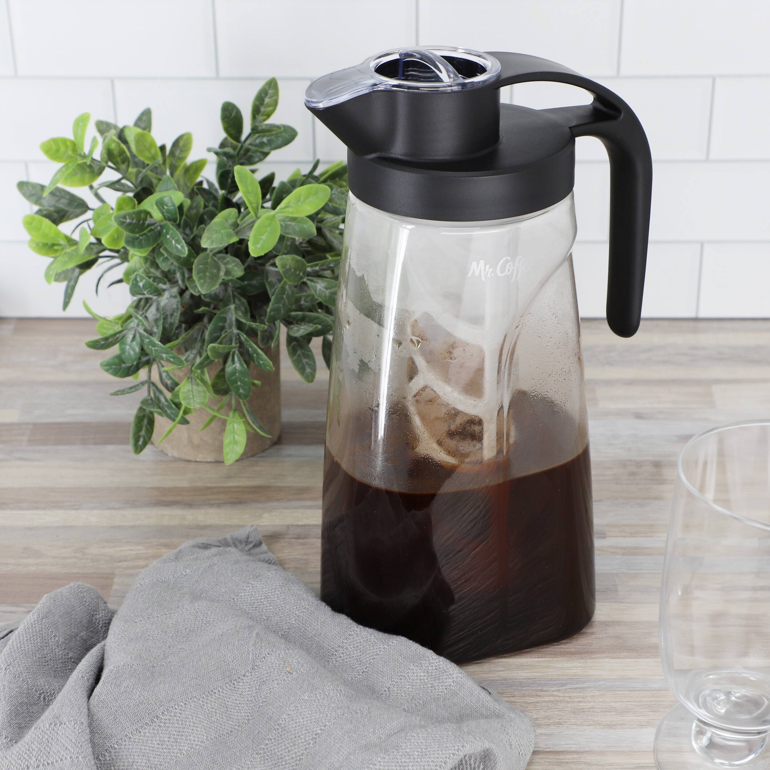 Alt View 4. Mr. Coffee - Mr. Coffee Wrenley 67 Ounce Plastic Cold Brew Coffee Pitcher with Nylon Mesh Filter - Black.