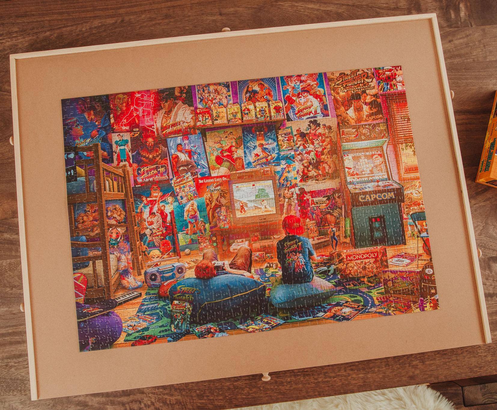 Sure, here is the corrected and grouped text from the image:

**Top Left:**
- "SETRE! S CUCkE Aa Loseen Lans B.. Tee 2 SER MONEL FERE JN Tivng CACA rs ER N 1"

**Top Right:**
- "CAPCOM"
- "MONOPOLY"

**Bottom Left:**
- "STREET FIGHTER"

**Bottom Center:**
- "CAPCOM"

**Bottom Right:**
- "MONOPOLY"