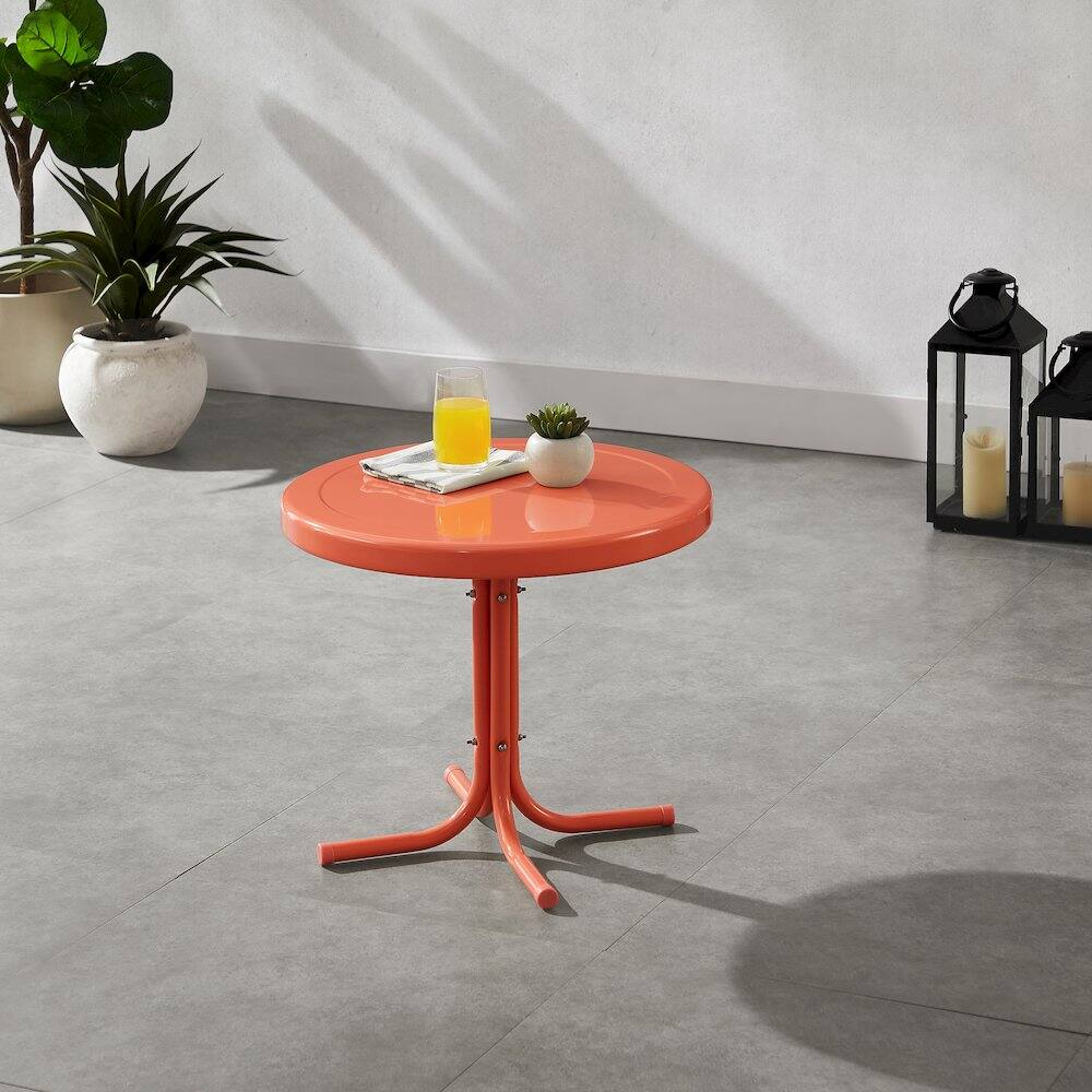 Crosley Furniture Griffith Retro Outdoor Side Table Coral Gloss ...