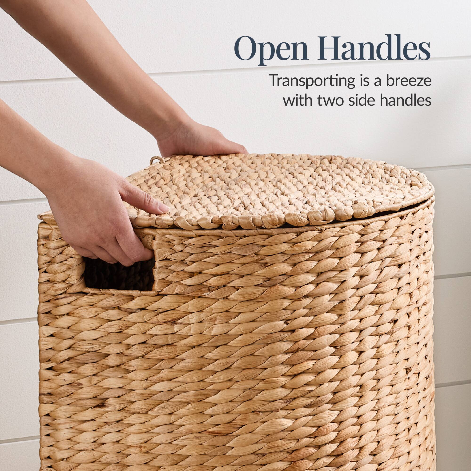 Open Handles  
Transporting is a breeze with two side handles