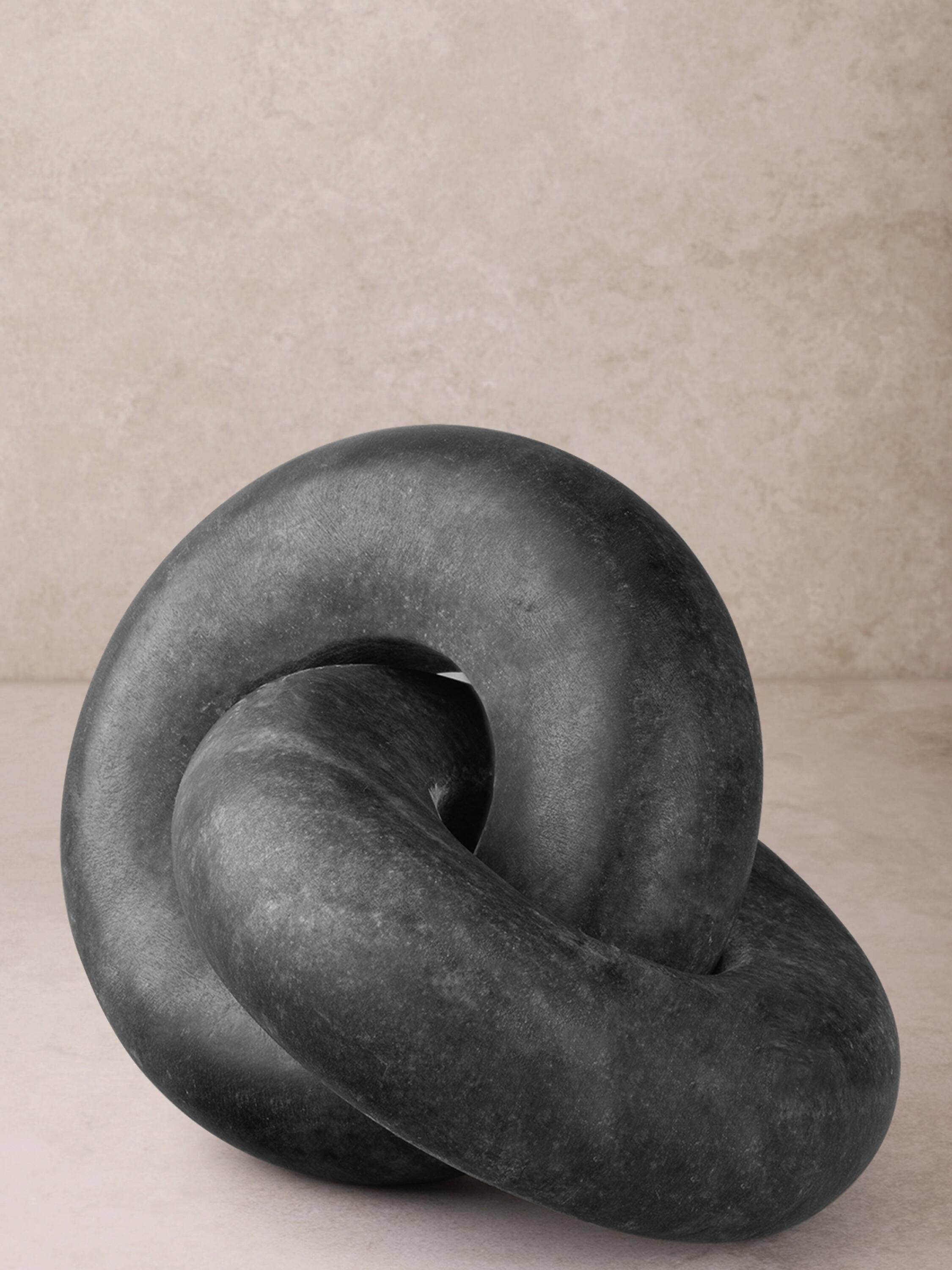 Angle. GAURI KOHLI - Munich Marble Knot - Black.