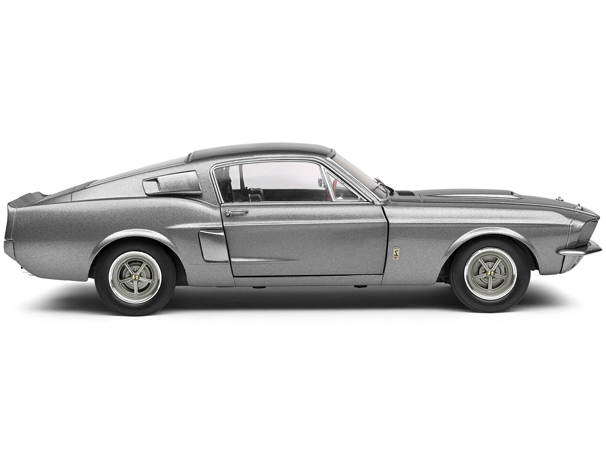 Alt View 3. Solido - 1967 Shelby GT500 Gray Metallic with Black Stripes 1/18 Diecast Model Car by Solido.