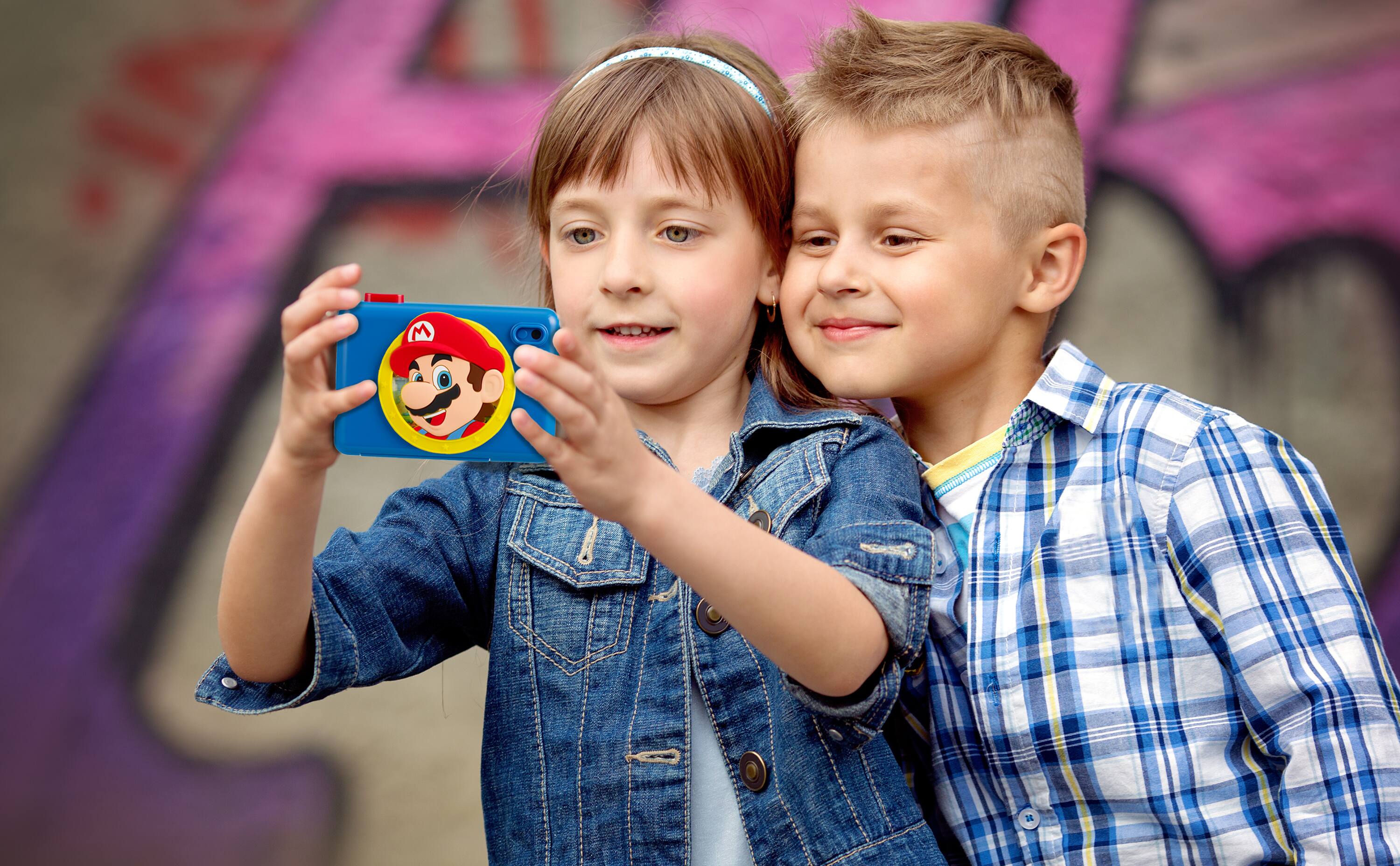 Angle. eKids - Super Mario Digital Camera for Kids.