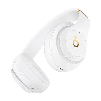 Beats Studio 3 Wireless Bluetooth Headphones + Power Adapter White Beats Studio 3 Wireless Bluetooth Headphones + Power Adapter White