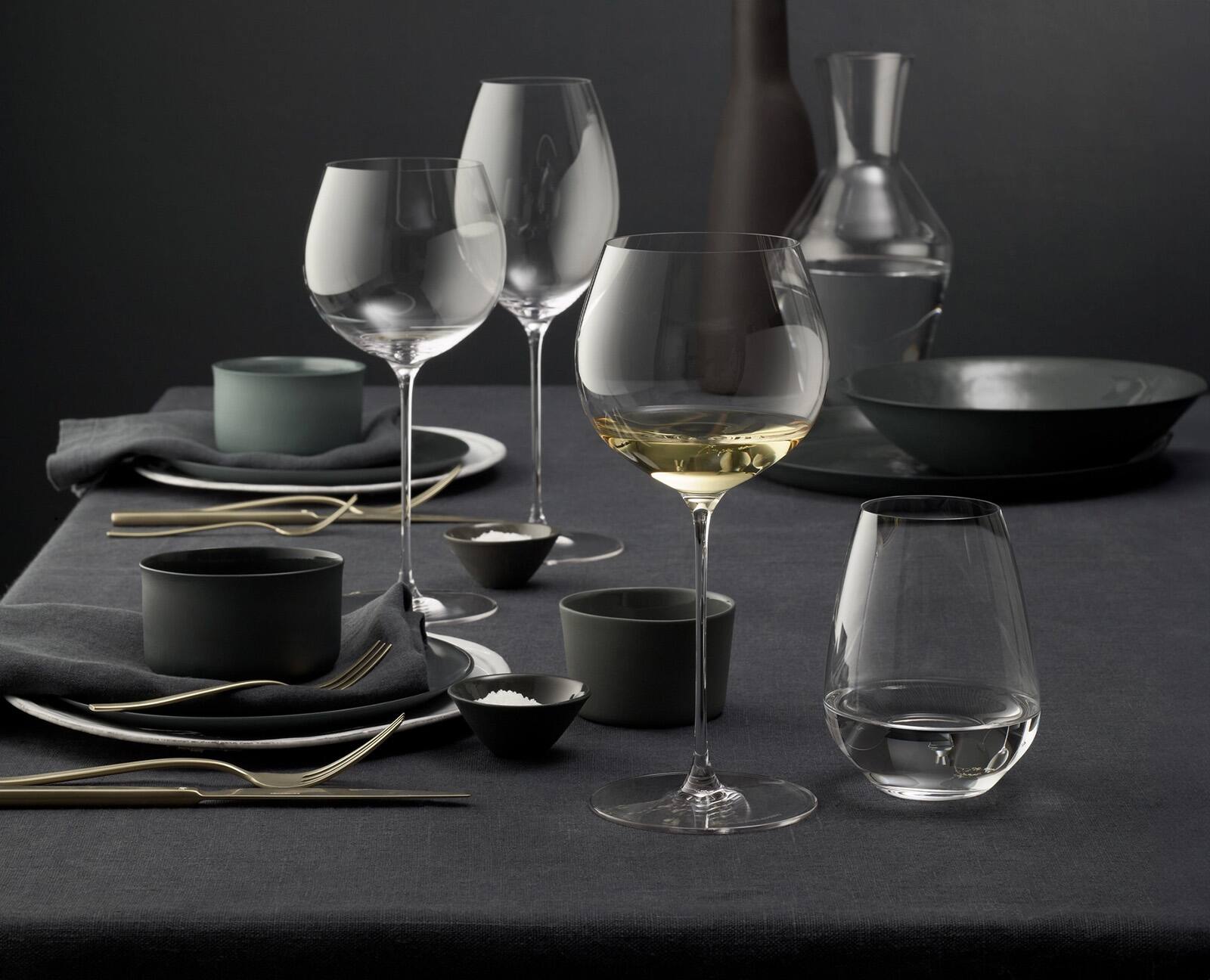 Alt View 1. Riedel - Superleggero Oaked Chardonnay Wine Glass - Clear.