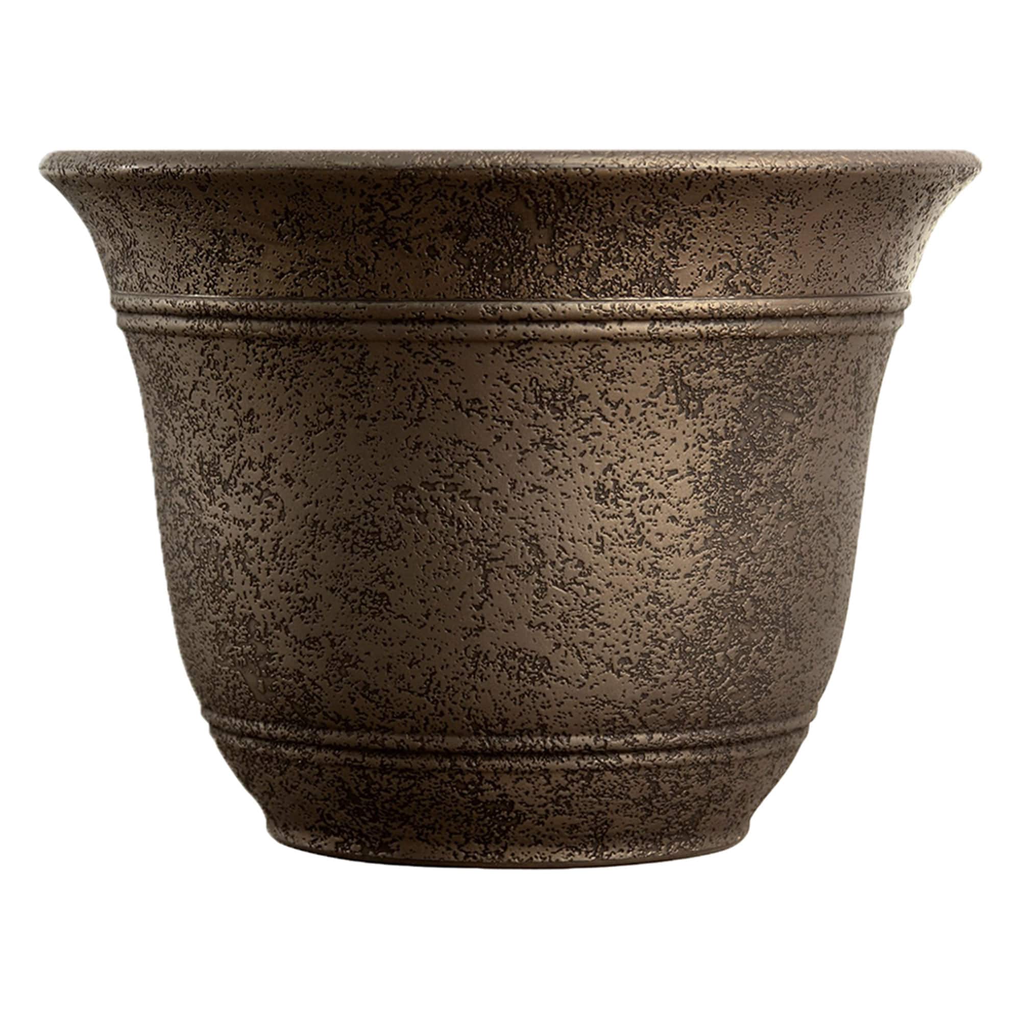 Listo - HC Companies 13-Inch Wide Sierra Planter Round Plastic Planter, Nordic Bronze - Celtic Bronze