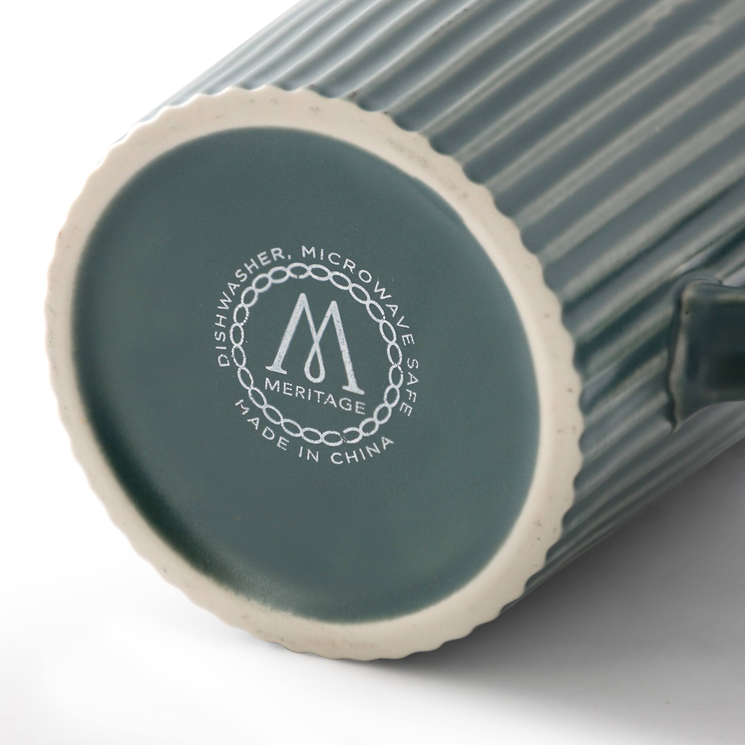 Dishwasher, Microwave Safe  
Meritage  
Made in China