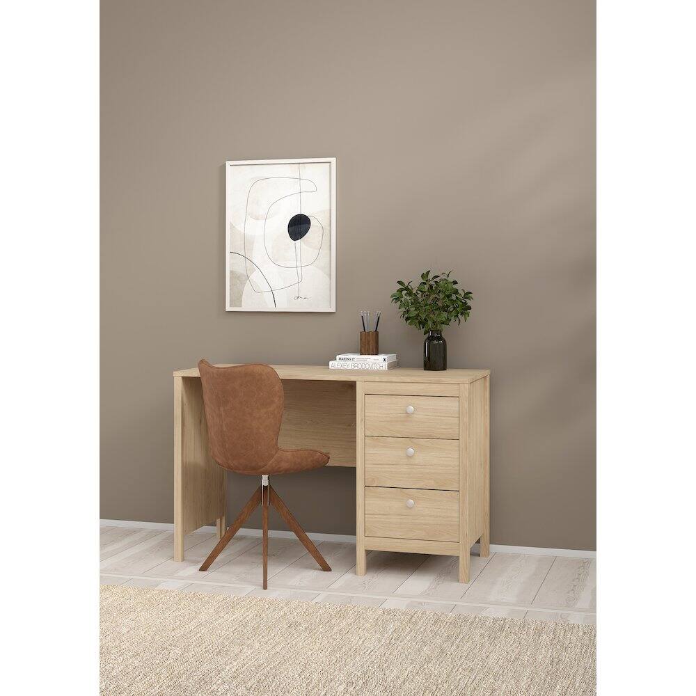 The text on the image reads:

"ALEICE ETTMIDE H"