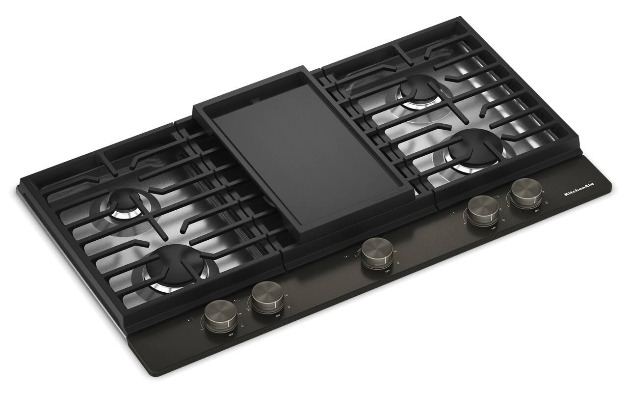 Angle. KitchenAid - 36 in. Wide 5 burners Gas Cooktop with   Integrated Wok Grate - Black Ore.