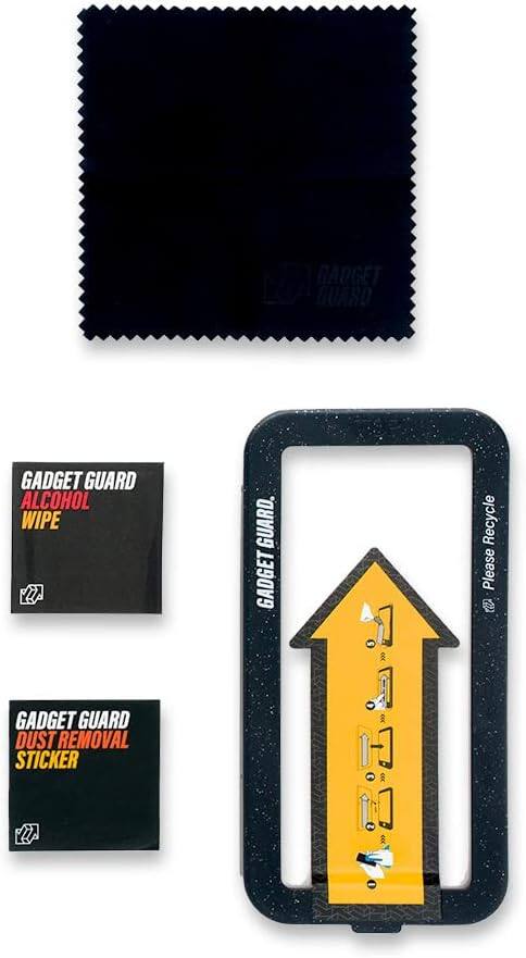 GADGET GUARD ALCOHOL WIPE M GUARD.  
GADGET GUARD DUST REMOVAL STICKER  
Recycle Please