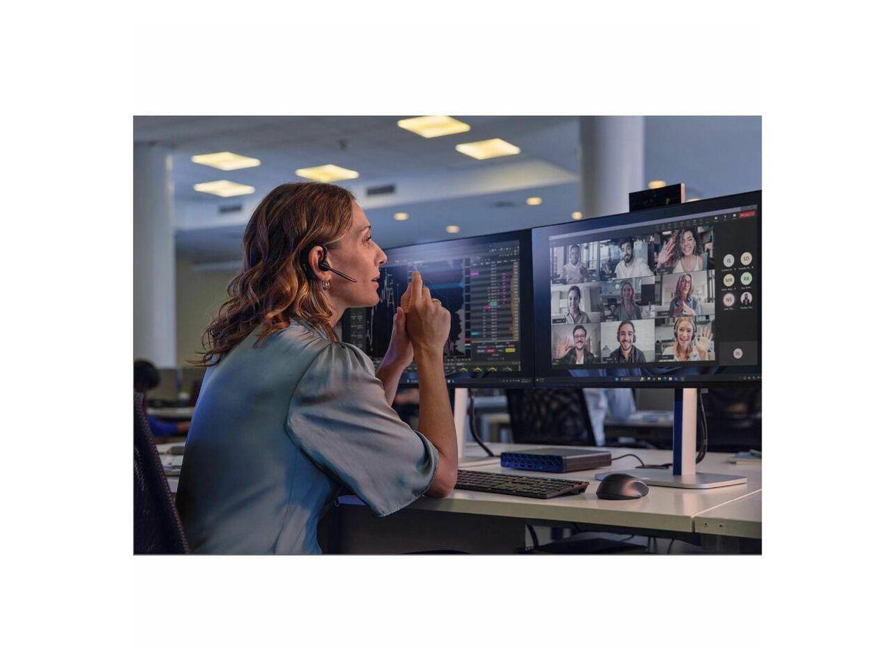 Alt View 1. HP - HP EliteDesk 8 G1i - Intel Core Ultra 7 265T - vPro - 16GB - 256GB SSD - Intel Q870 - Windows 11 Pro - Wi-Fi 7 - 90W - Black.