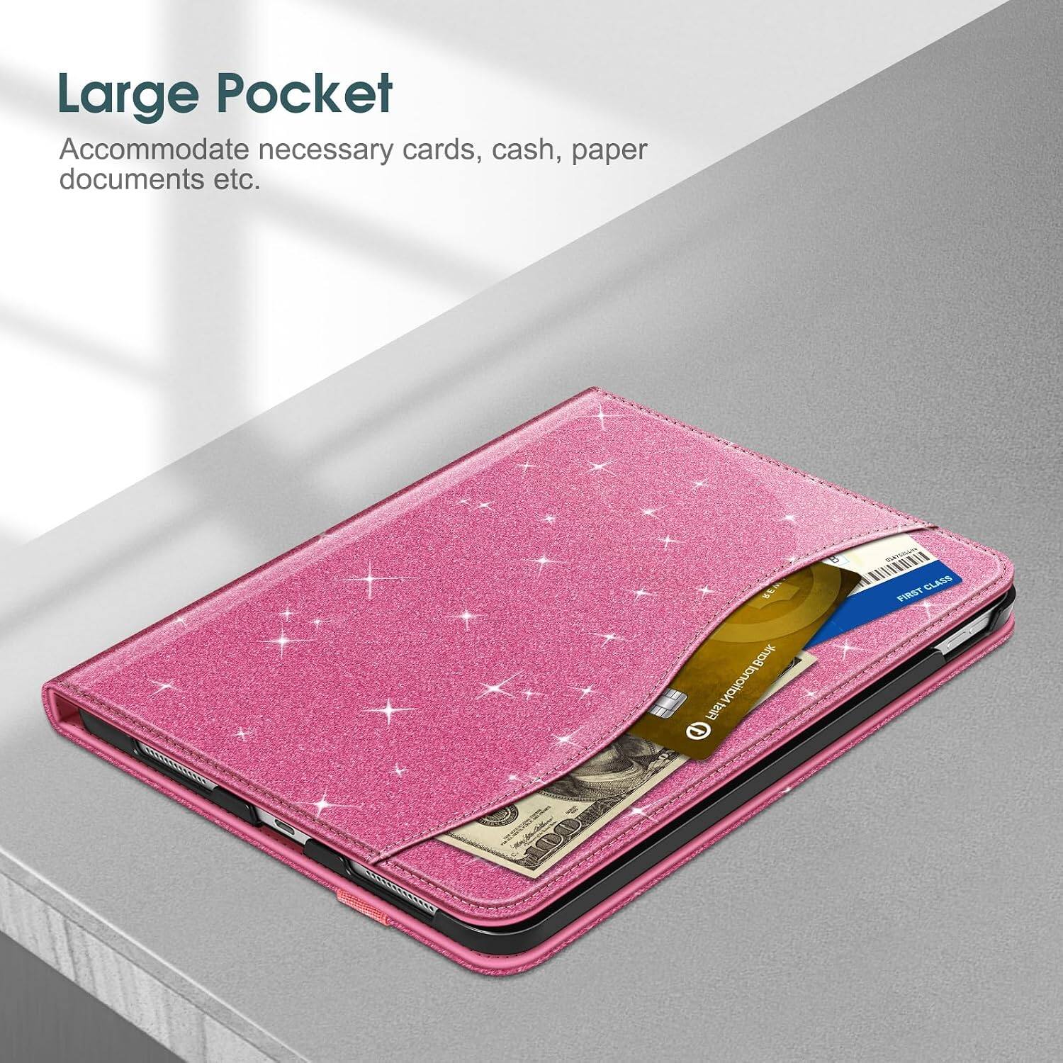 Large Pocket  
Accommodate necessary cards, cash, paper documents etc.