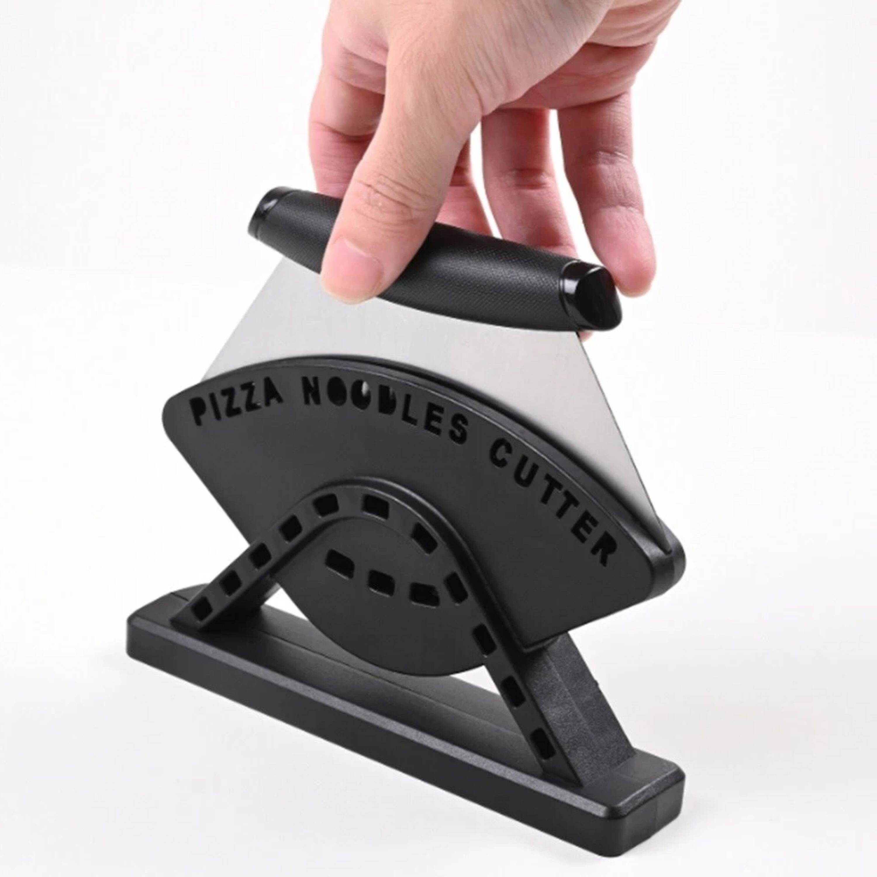 PIZZA NOODLES CUTTER