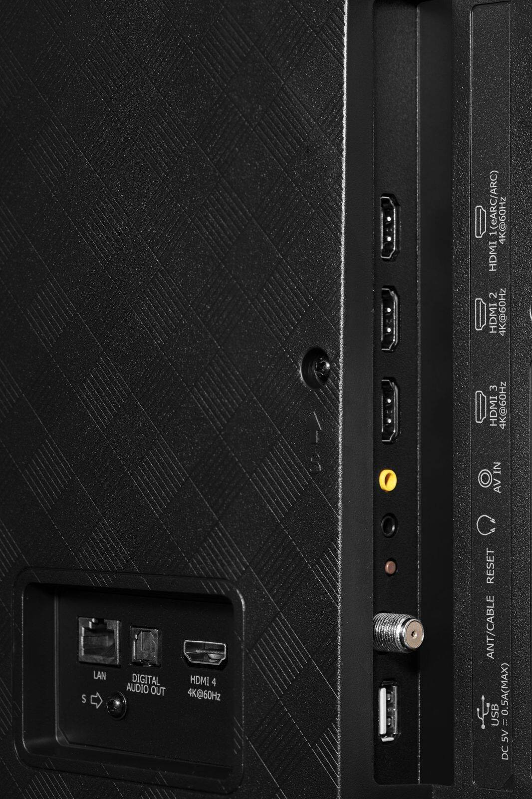 Alt View 13. Hisense - 65" Class U6GR Series Quantum ULED 4K UHD Smart Roku TV - Black.