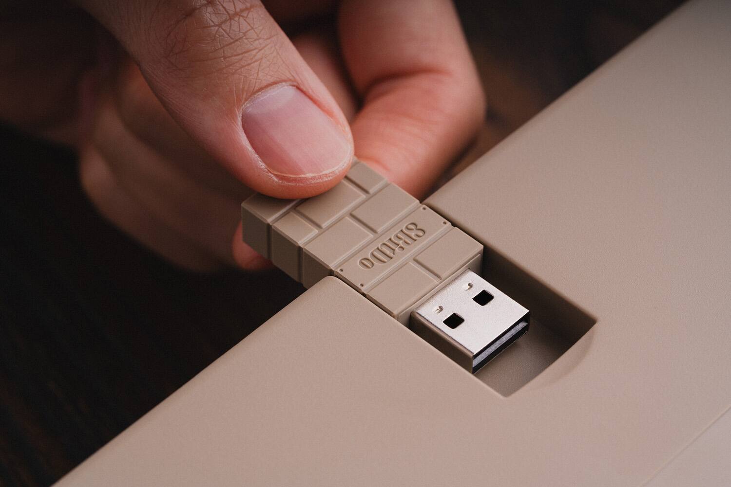 Alt View 28. 8BitDo - Retro Joystick and Mechanical Keyboard - C64 Edition.