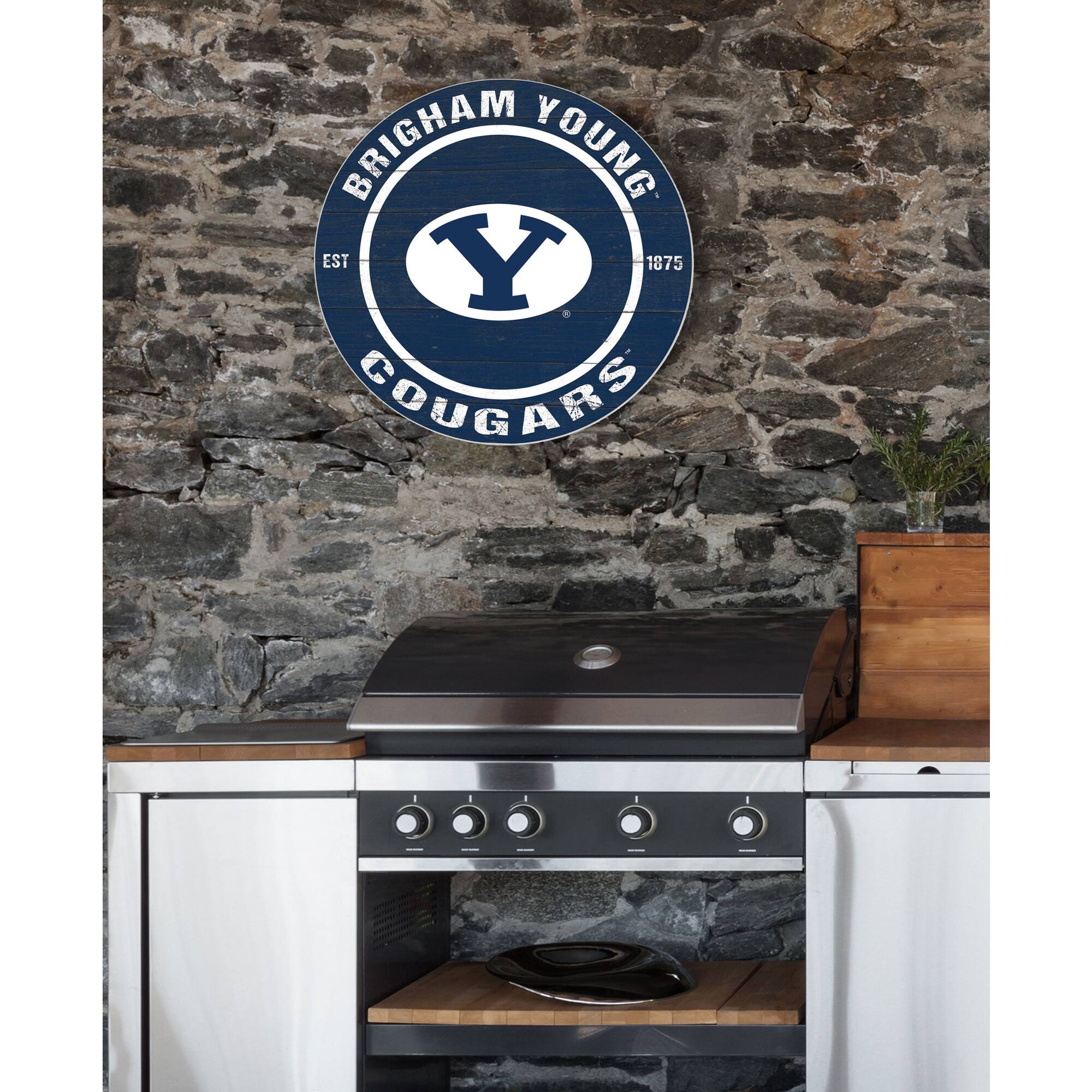 BRIGHAM YOUNG  
EST 1875  
COUGARS