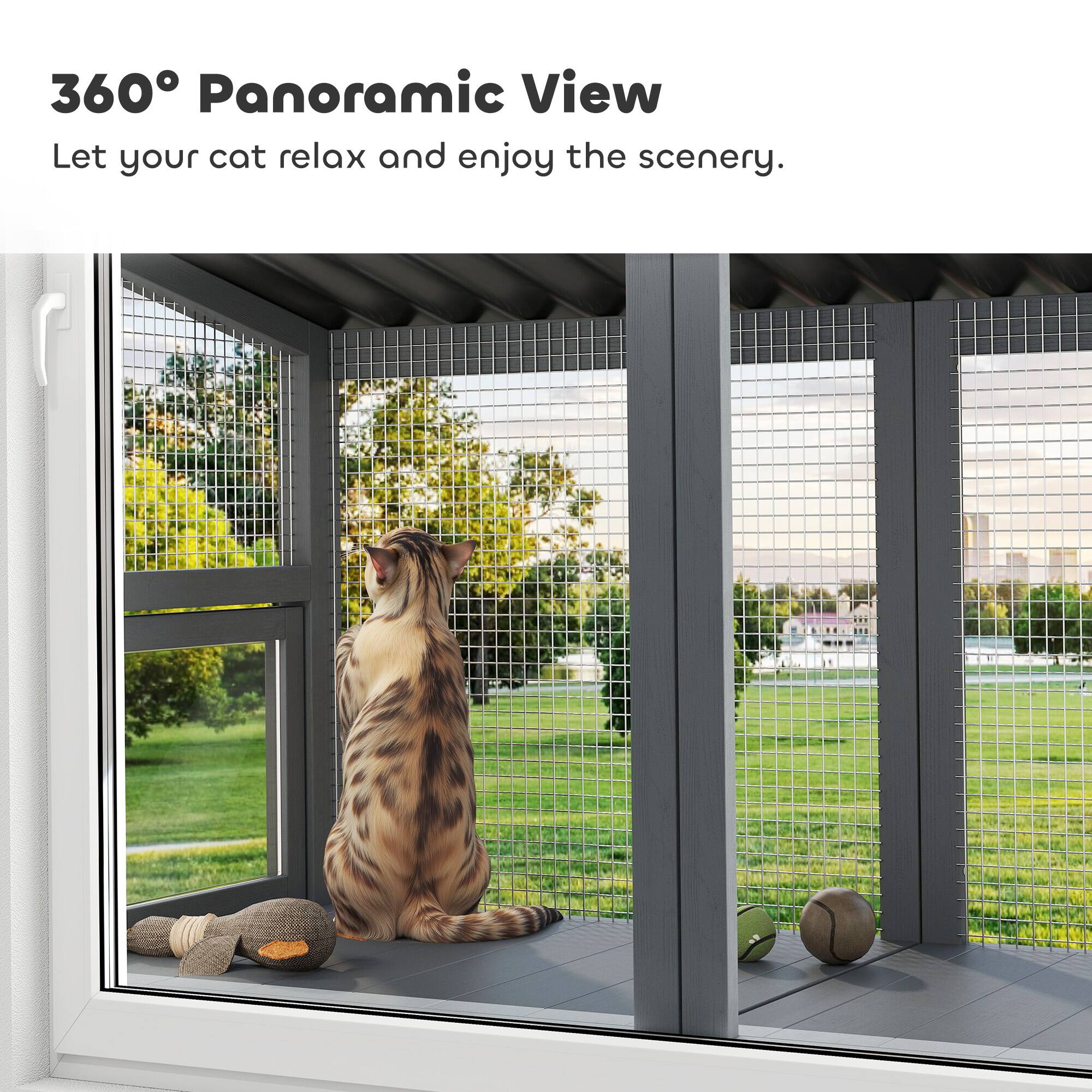 360° Panoramic View  
Let your cat relax and enjoy the scenery.