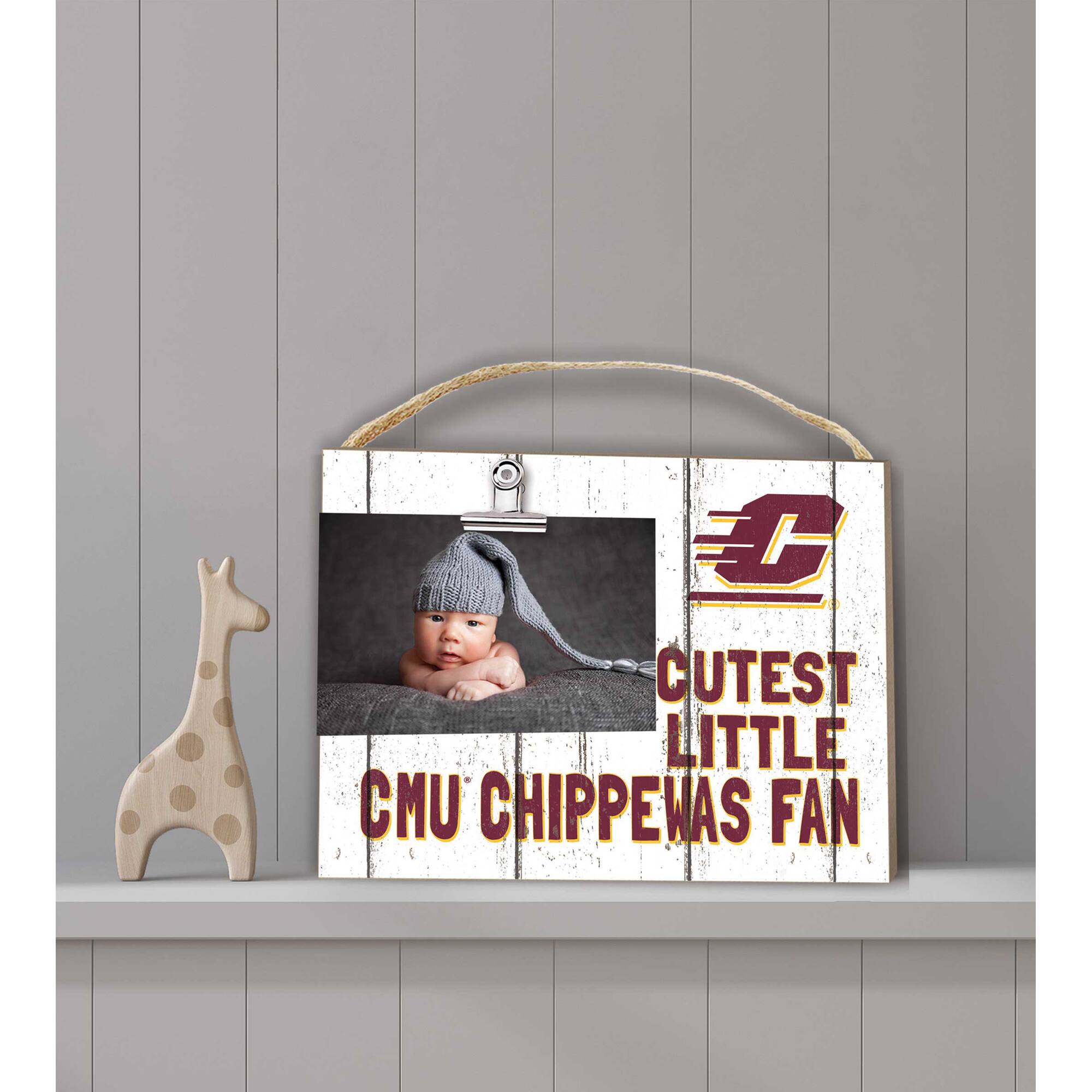 CUTEST LITTLE CMU CHIPPEWAS FAN