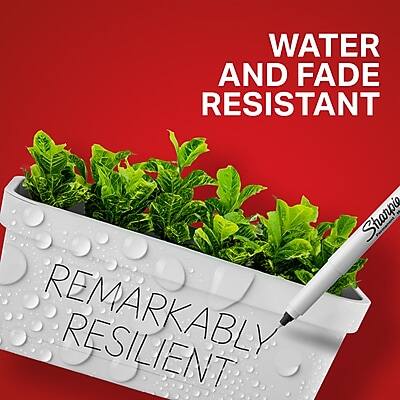 WATER AND FADE RESISTANT  
REMARKABLY RESILIENT