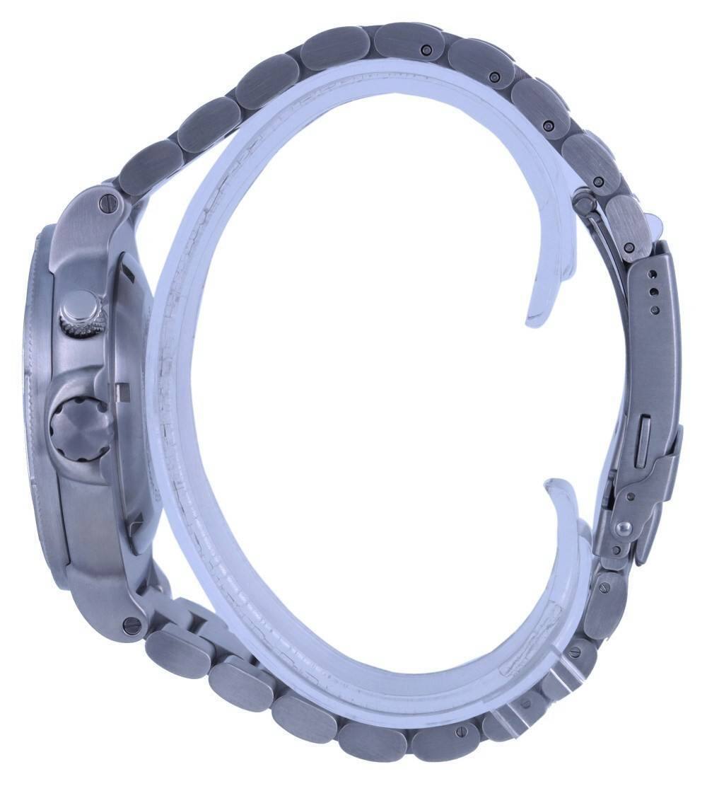 Left. RATIO - FreeDiver Blue Dial Stainless Steel Quartz 1050MD93-12V-BLU 1000M Men's Watch - Silver and blue.