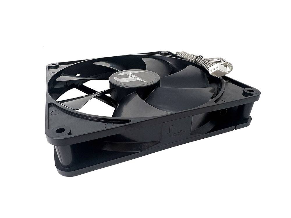 Alt View 1. Bluegears - b-Blaster 140mm 2 Ball High Speed 1800 RPM with Extreme Airflow of 103 CFM. 3 pin 3 wires fan. - Black.