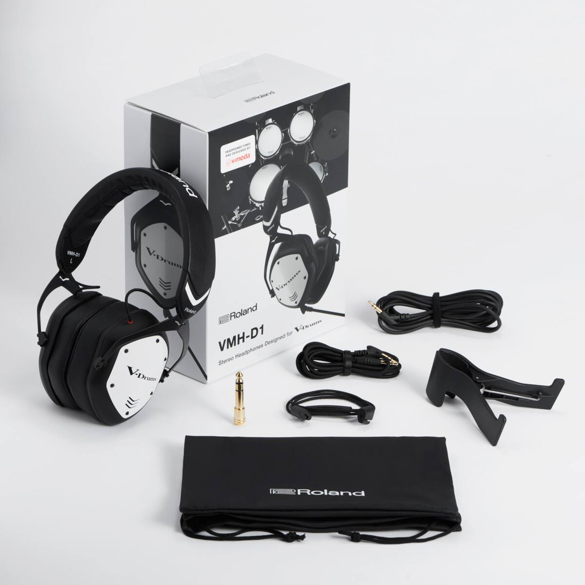 T - r - - - - DESO Hmoda --0 I V-Dem Vle Fcke Roland 1 Eht forr VMH-D1 Hoadmhones Designed Stereo V-Dre E  Roland

Corrected text:
T - r - - - - DESO Hmoda --0 I V-Dem Vle Fcke Roland 1 Eht forr VMH-D1 Headphones Designed Stereo V-Dre E  Roland
