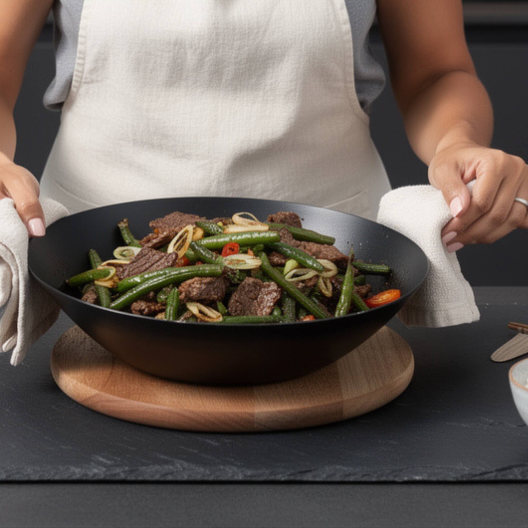 Alt View 1. Alva - Alva Forest Blue Carbon Steel Wok, 12" - Black.
