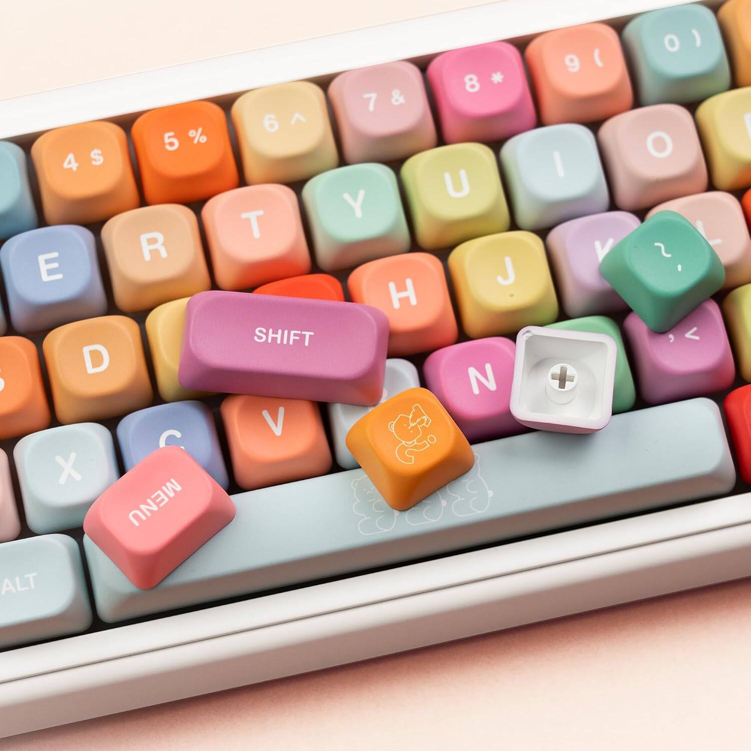 5 % 4 $ R E D X MENU 6 ^ Y T H SHIFT V 7 & U I O 8 * J N 9 ( 0 ) 2 L < I ALT