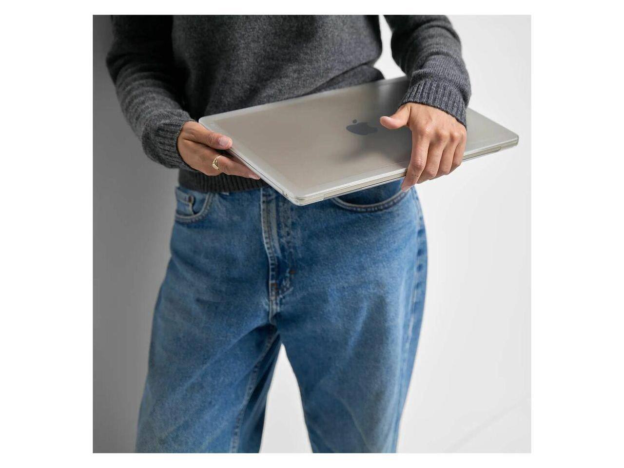 Alt View 2. Incase - Incase Edge Hardshell Case for 14" MacBook Pro (M1-M4, 2021-2024) - Clear Matte, Scratch & Fingerprint Resistant - Gray/Clear.